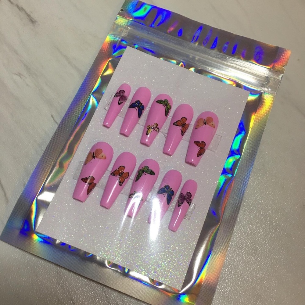 Butterfly Press On Nails - Picture 3 of 4